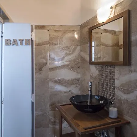 Apartment 16thcentury